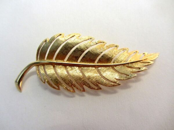 Tiny Pattu style for a hair accessory - floral or leaf motif hairpin