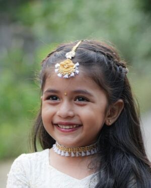 🌼 Little Lakshmi Hair & Neck Set – Temple Maang Tikka & Floral Choker (2-Piece)