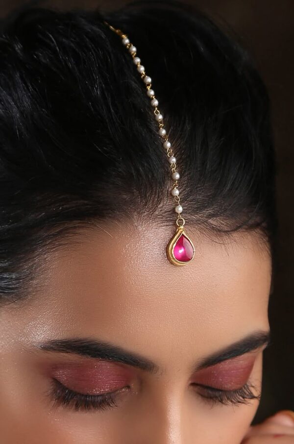 🤍 Kundan Pearl Drop Maang Tikka – Minimal & Elegant (Single Piece)